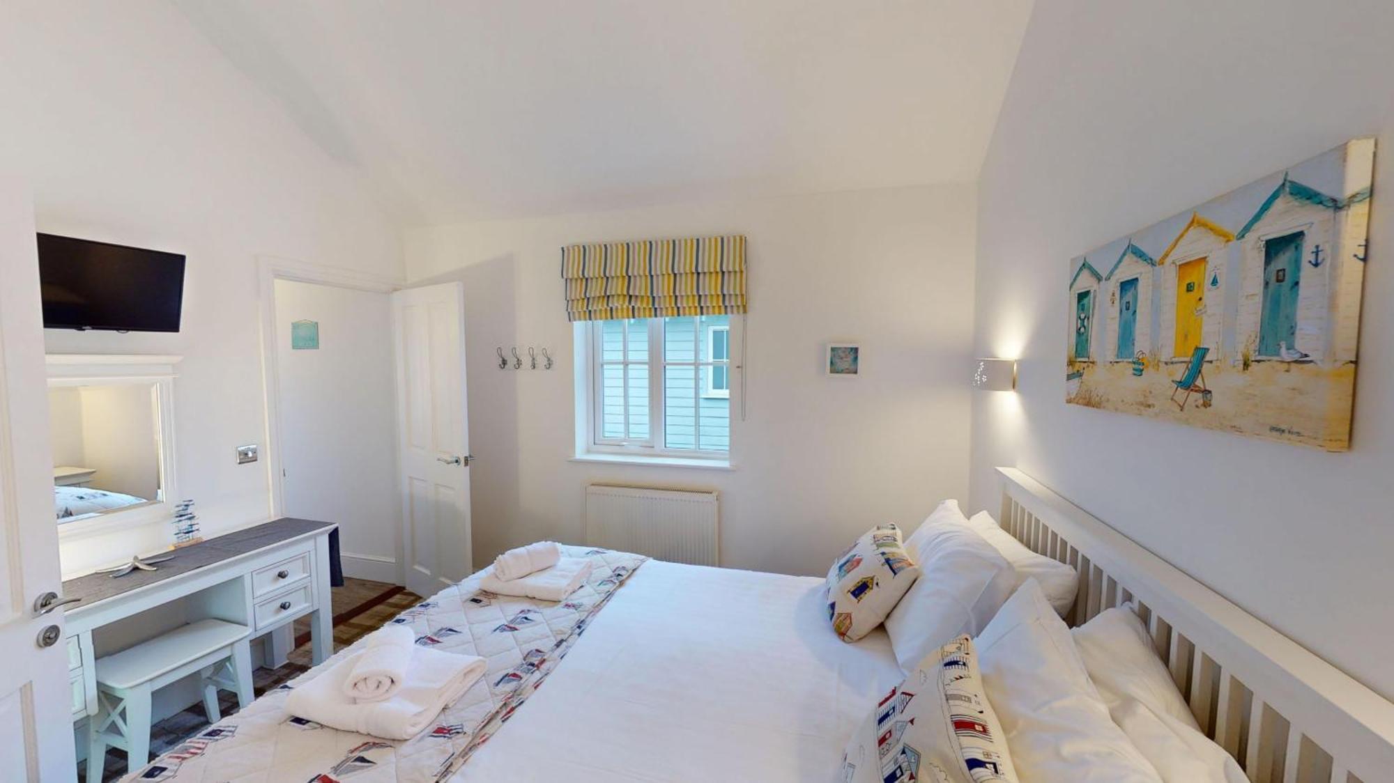 The Blue Anchor At The Bay Filey, Sleeps 4, 2 Dogs Welcome For Free Too *